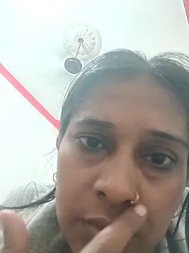 Anusingh899 online show from May 6, 9:42 pm