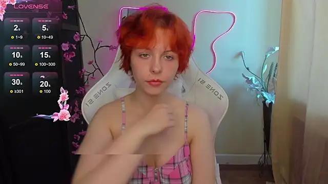 InfernoKitten online show from June 5, 6:52 am