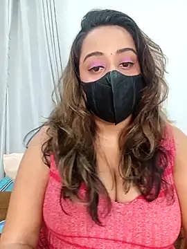 Snapshot of Suger_Lips_99 chatting on May 27, 7:55 pm Suger Lips 99 online show from May 27, 7:55 pm