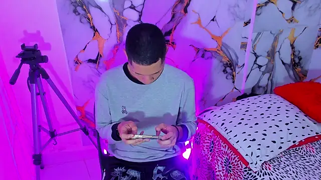 Axel marcus online show from June 6, 2:16 am