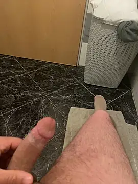 Nrwboy12 online show from April 12, 1:32 am