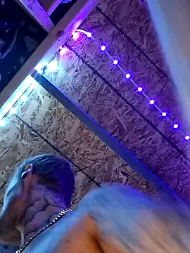 shakemoney6523 online show from April 12, 5:01 am