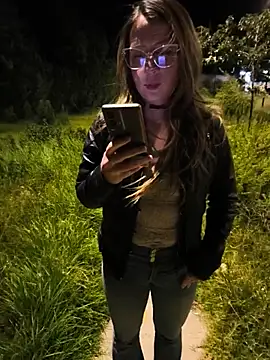 VALELUXX online show from June 25, 1:27 am