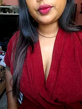 Tina143 online show from April 12, 5:45 am