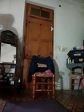 lucybeb online show from April 13, 7:47 am