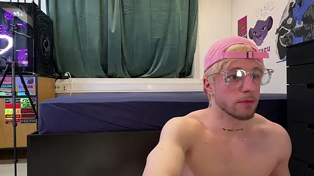 killa2053 online show from May 15, 8:43 am
