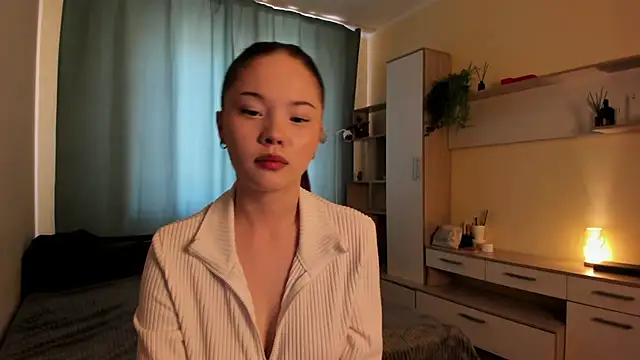 MonyHikaru online show from April 16, 8:15 am