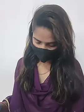 sexy bhabhii online show from July 4, 9:15 am