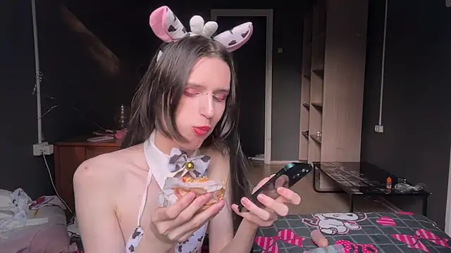 Snapshot of Niky_Long chatting on June 3, 4:56 pm Niky Long online show from June 3, 4:56 pm