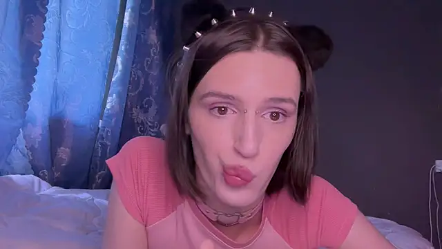Snapshot of Niky_Long chatting on June 4, 7:36 am Niky Long online show from June 4, 7:36 am