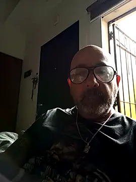 Dietosca online show from May 2, 5:40 pm
