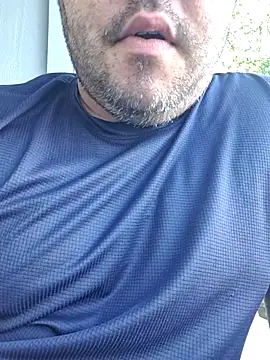 Snapshot of reinierch chatting on June 13, 1:09 pm reinierch online show from June 13, 1:09 pm