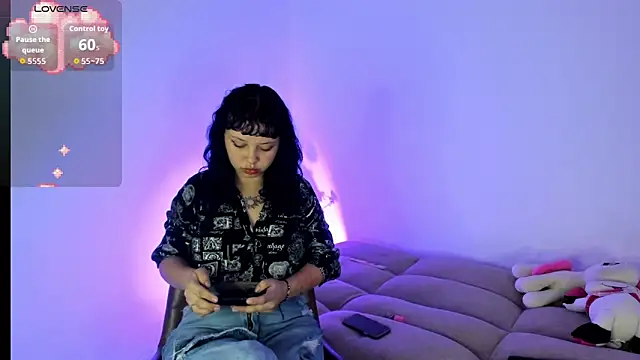 Ishaan 07 online show from April 27, 7:34 pm