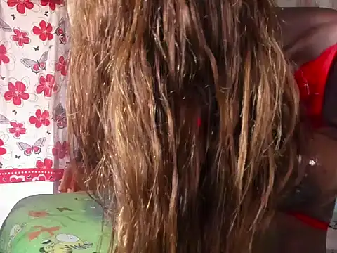 chocosexyxxx online show from April 17, 1:14 pm