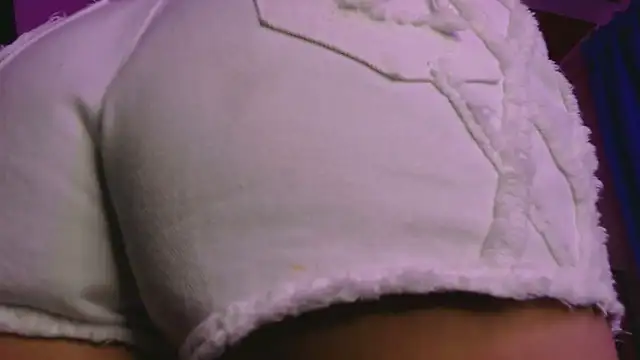 Snapshot of tinny_emiily chatting on June 6, 2:49 am tinny emiily online show from June 6, 2:49 am