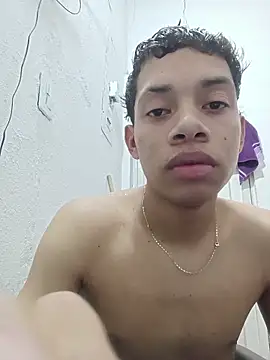curious straight guy online show from June 3, 1:52 am