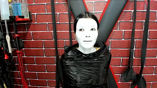 Snapshot of BDSM_FETISHESS chatting on April 29, 5:30 pm BDSM FETISHESS online show from April 29, 5:30 pm