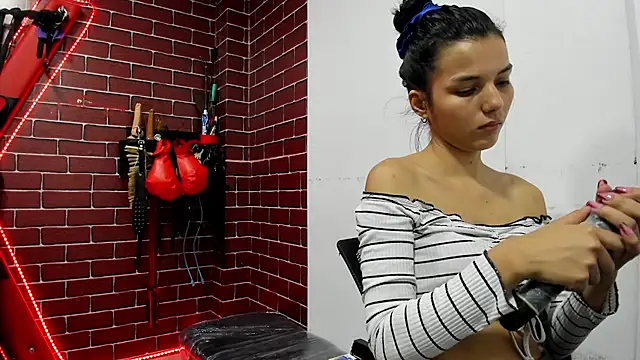 Snapshot of BDSM_FETISHESS chatting on May 12, 1:30 pm BDSM FETISHESS online show from May 12, 1:30 pm