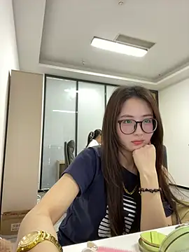 Snapshot of Taosi11 chatting on June 5, 6:42 am Taosi11 online show from June 5, 6:42 am