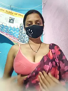 BaddieUnleashed online show from July 30, 7:13 pm