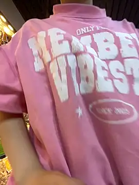 Cherry 029 online show from April 14, 1:50 pm