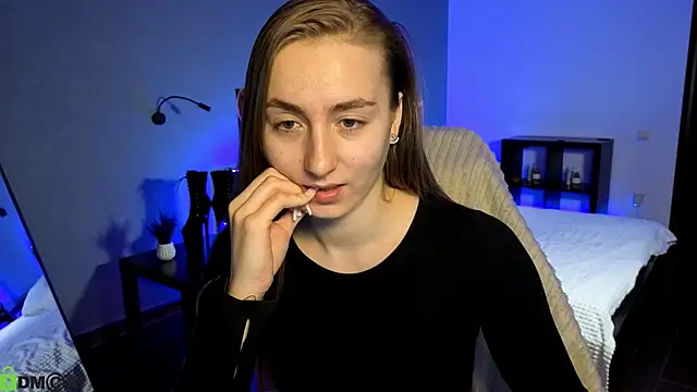 Your Emily25 online show from May 29, 8:01 am
