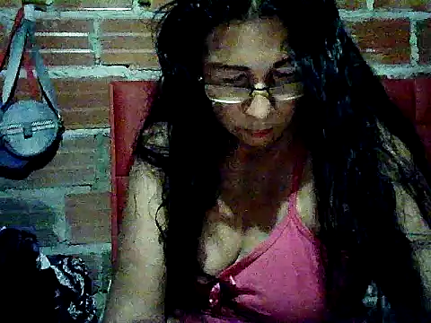 lola teem online show from April 14, 5:35 am