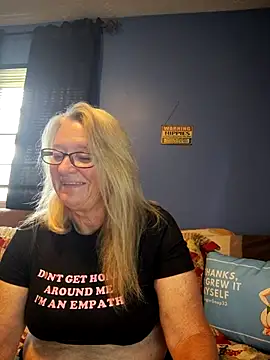 RavensLove online show from May 15, 4:03 pm