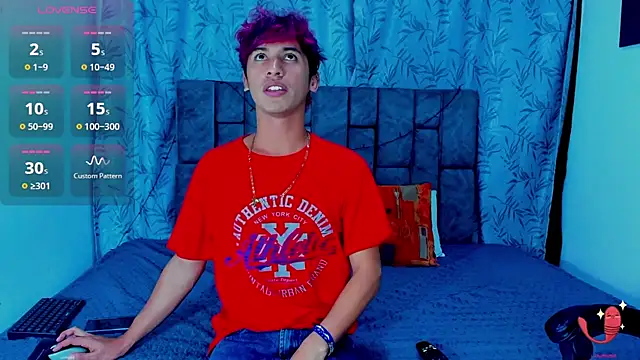 IhanKing online show from June 19, 7:50 pm