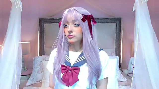 VaLuu   online show from June 12, 12:59 pm
