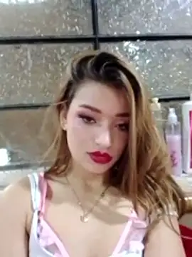 Snapshot of sally_candy chatting on April 15, 7:58 pm sally candy online show from April 15, 7:58 pm