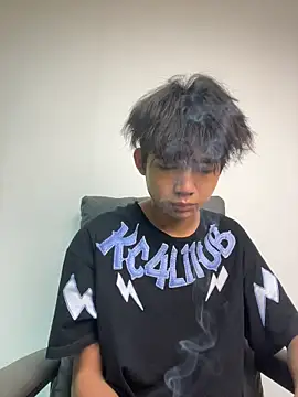 Snapshot of -OvO- chatting on June 30, 10:05 am -OvO- online show from June 30, 10:05 am
