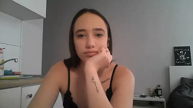 DarkMirel online show from July 7, 2:10 pm