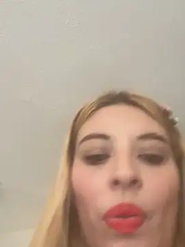 Bunnysweet95 online show from April 28, 6:46 pm
