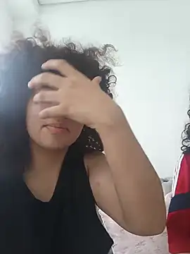 Chloe and Violeta online show from July 4, 4:46 pm