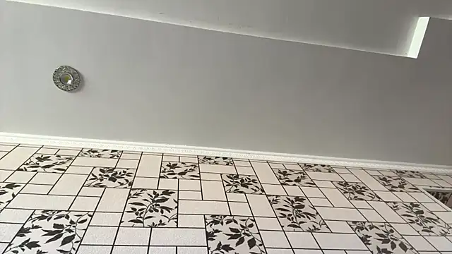 Snapshot of wildnikaanyx chatting on April 14, 7:36 am wildnikaanyx online show from April 14, 7:36 am