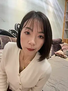 Snapshot of fafade2588 chatting on May 2, 7:24 am fafade2588 online show from May 2, 7:24 am