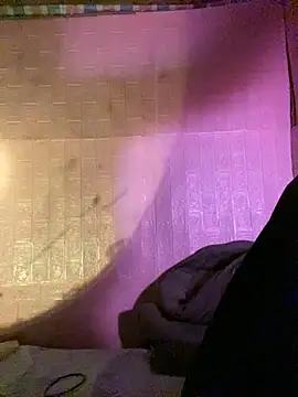 Best-nude online show from May 10, 10:48 pm