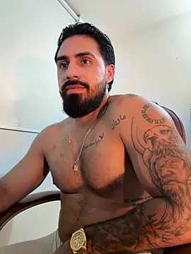 Snapshot of Ryan_Black3 chatting on June 20, 11:29 pm Ryan Black3 online show from June 20, 11:29 pm