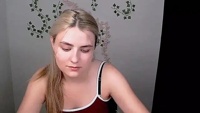 Snapshot of _shy_sabrina__ chatting on June 30, 12:39 pm shy sabrina online show from June 30, 12:39 pm