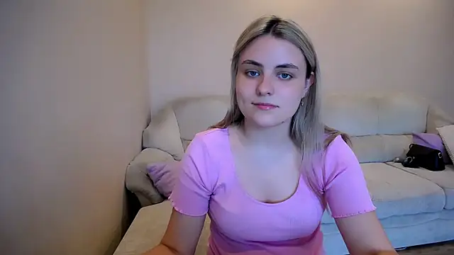 Snapshot of _shy_sabrina__ chatting on July 11, 1:03 pm shy sabrina online show from July 11, 1:03 pm