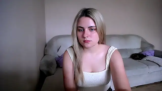 Snapshot of _shy_sabrina__ chatting on July 21, 1:13 pm shy sabrina online show from July 21, 1:13 pm
