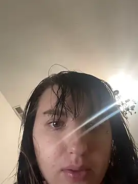 Snapshot of Courtneysinclair chatting on April 14, 4:13 pm Courtneysinclair online show from April 14, 4:13 pm