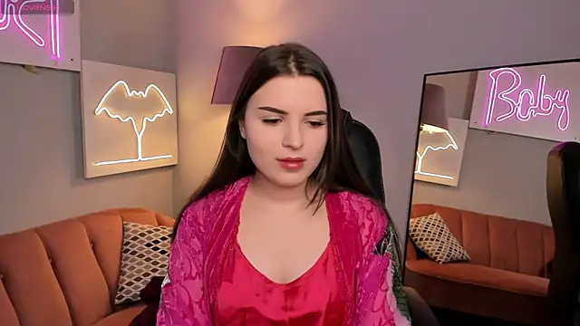 AliceLiador  online show from April 21, 2:56 pm