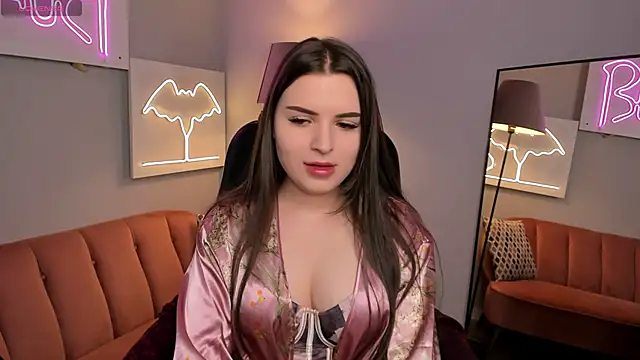 AliceLiador  online show from April 28, 3:17 pm