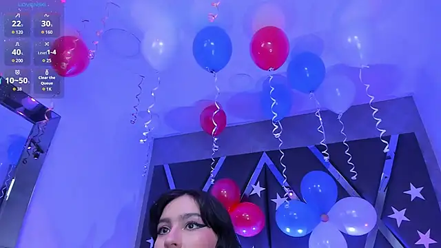Snapshot of HaniKuspoka chatting on July 4, 8:04 pm HaniKuspoka online show from July 4, 8:04 pm