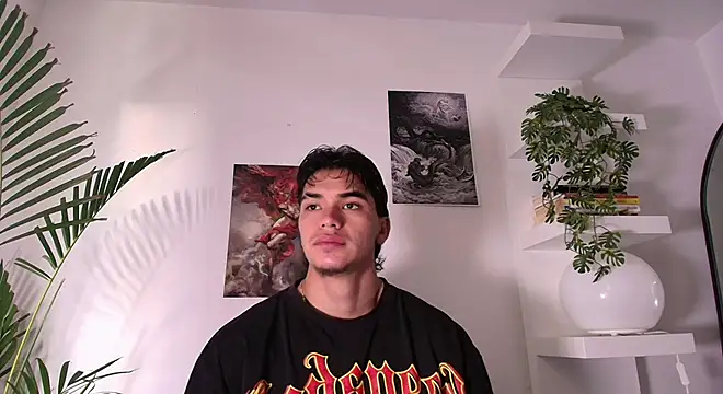 andyypalmer  online show from May 7, 11:48 am