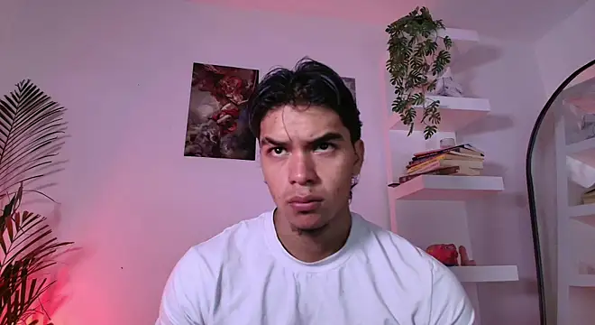andyypalmer  online show from June 5, 5:36 am