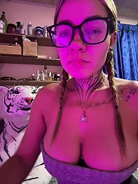 Violeta queen1 online show from June 25, 3:28 am