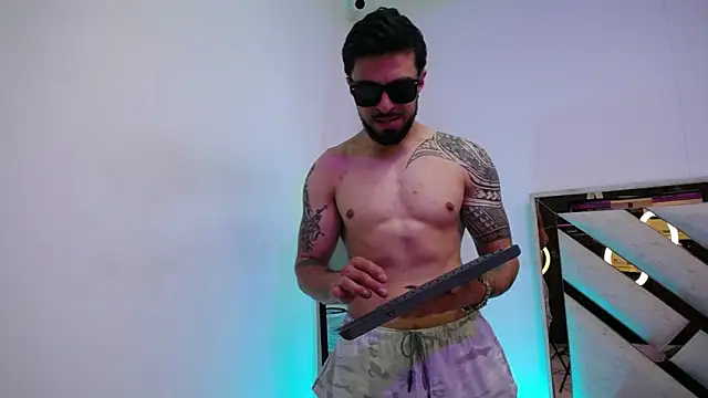 Draco blaze online show from April 22, 1:12 pm